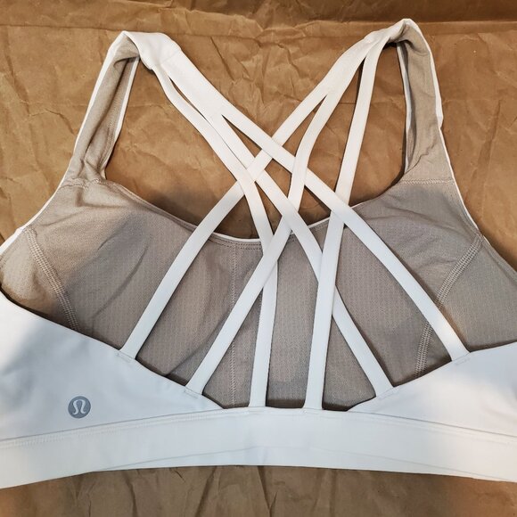 Lululemon Free to Be Serene Bra White Size 8 Support for C, D cups - Picture 2 of 5